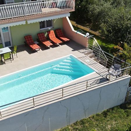 Apartment M&M With Private Pool Kučine 외부 사진