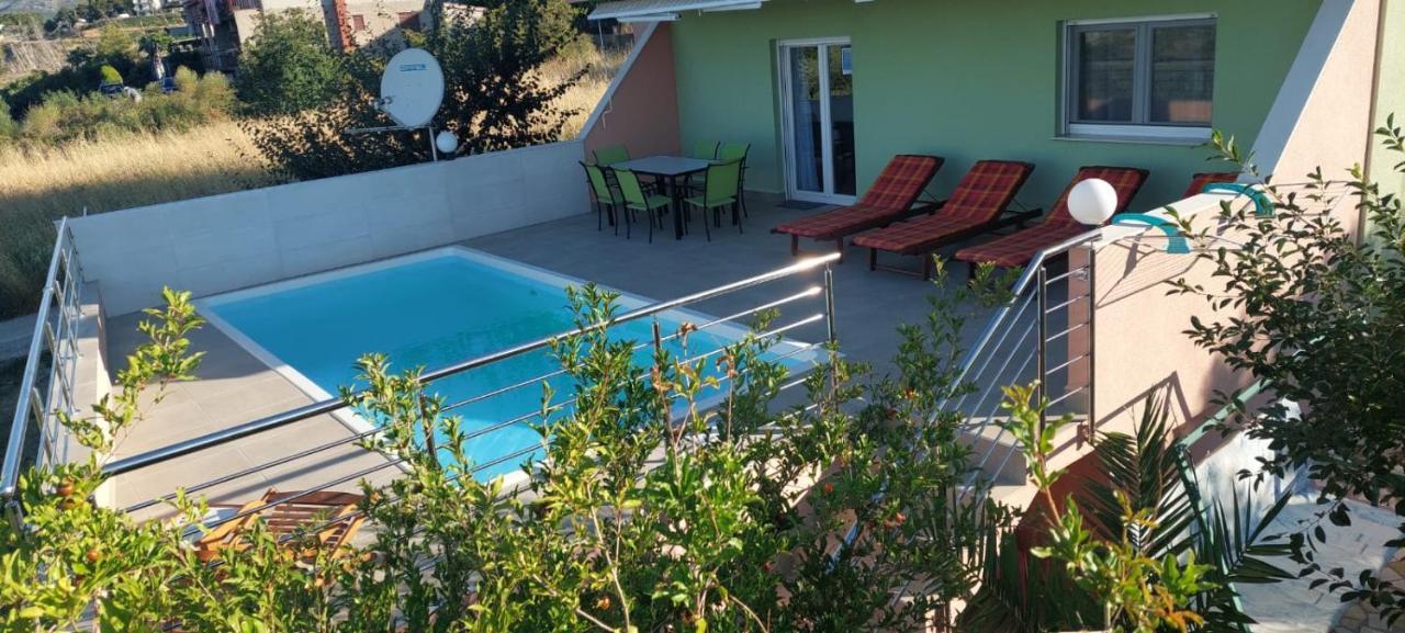Apartment M&M With Private Pool Kučine 외부 사진