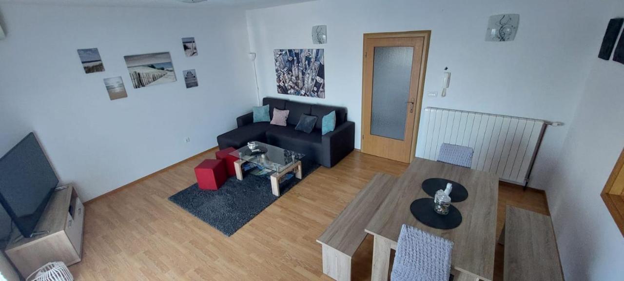 Apartment M&M With Private Pool Kučine 외부 사진