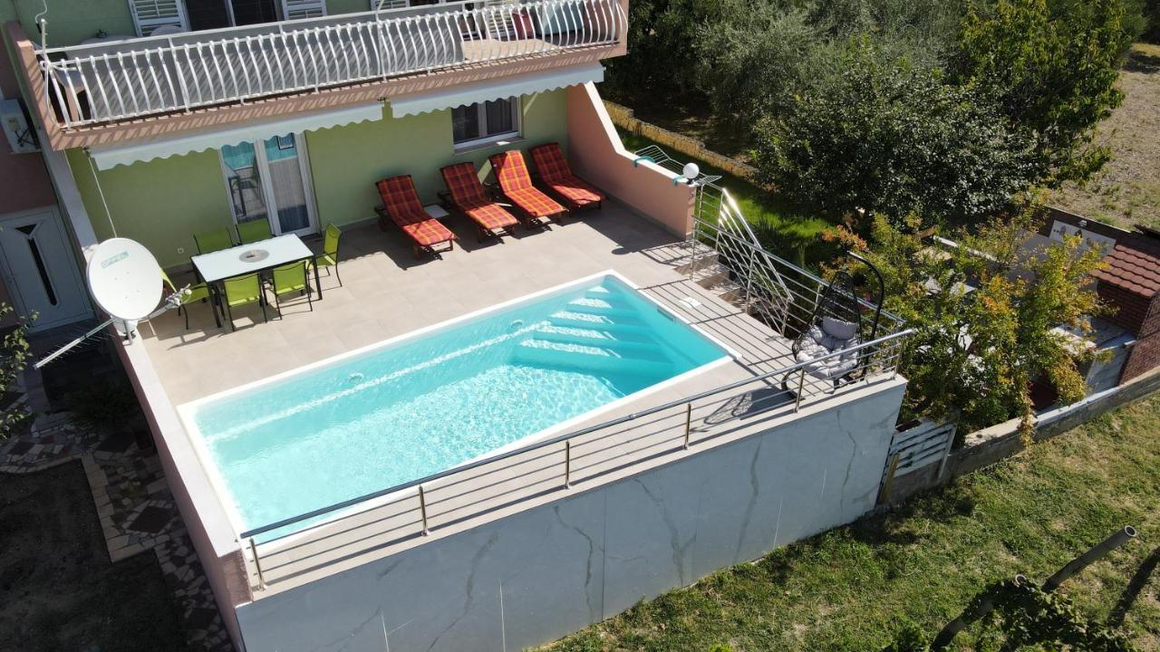 Apartment M&M With Private Pool Kučine 외부 사진