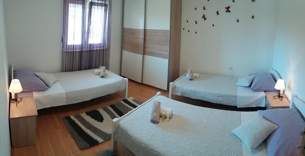 Apartment M&M With Private Pool Kučine 외부 사진