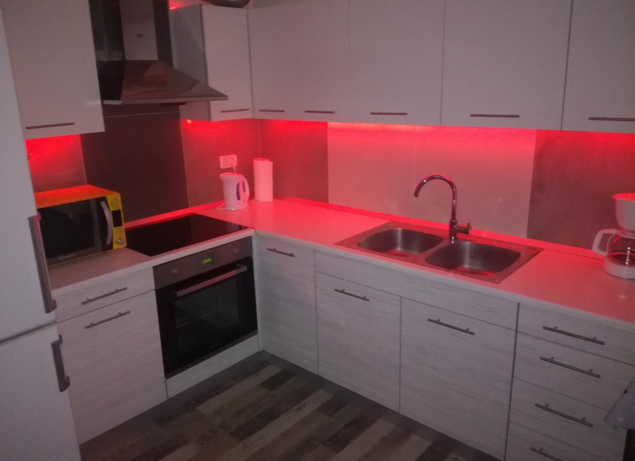 Apartment M&M With Private Pool Kučine 외부 사진